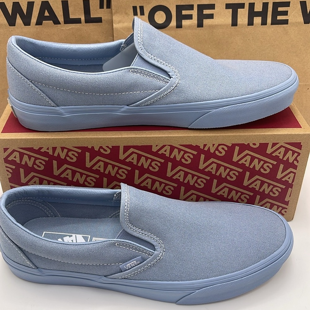 Vans Men’s Sneakers Canvas Classic Slip-On
Pastel Mono Dusty Blue
VN000CT5DSB - Picture 5 of 16